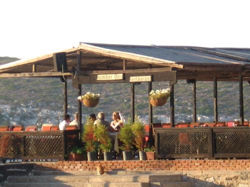 Number One Apart Hotel Karaburun  Exterior foto