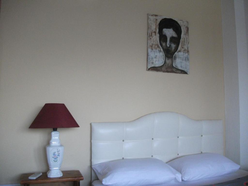 Number One Apart Hotel Karaburun  Cameră foto